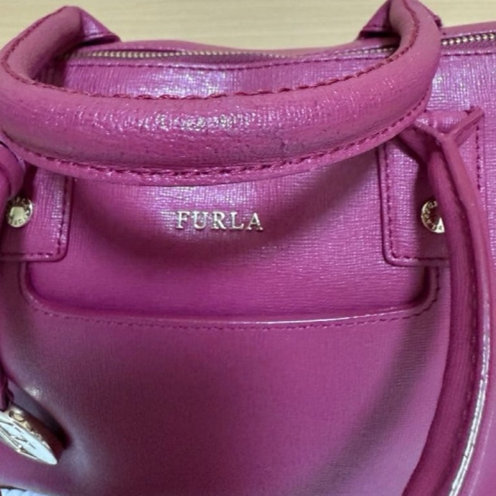 Furla Piper Medium Dome Satchel Bag – Magenta Leather, Crossbody & Dust Bag - Picture 7 of 8